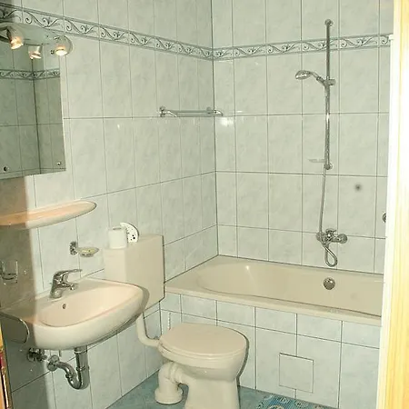 Omis 12194b Apartment